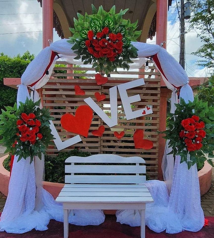 Zona selfie en homenaje  al «Mes  del Amor y la  Amistad»
